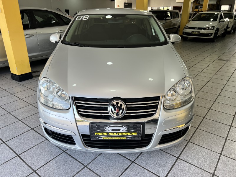JETTA 2.5 I 20V 170CV GASOLINA 4P TIPTRONIC - 2008 - CAXIAS DO SUL