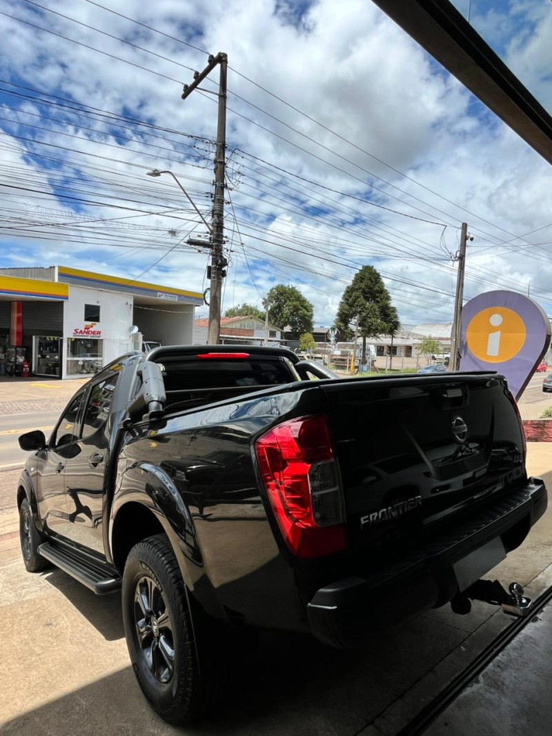 FRONTIER 2.3 ATTACK 4X4 CD BI-TURBO DIESEL 4P AUTOMÁTICO - 2021 - VACARIA