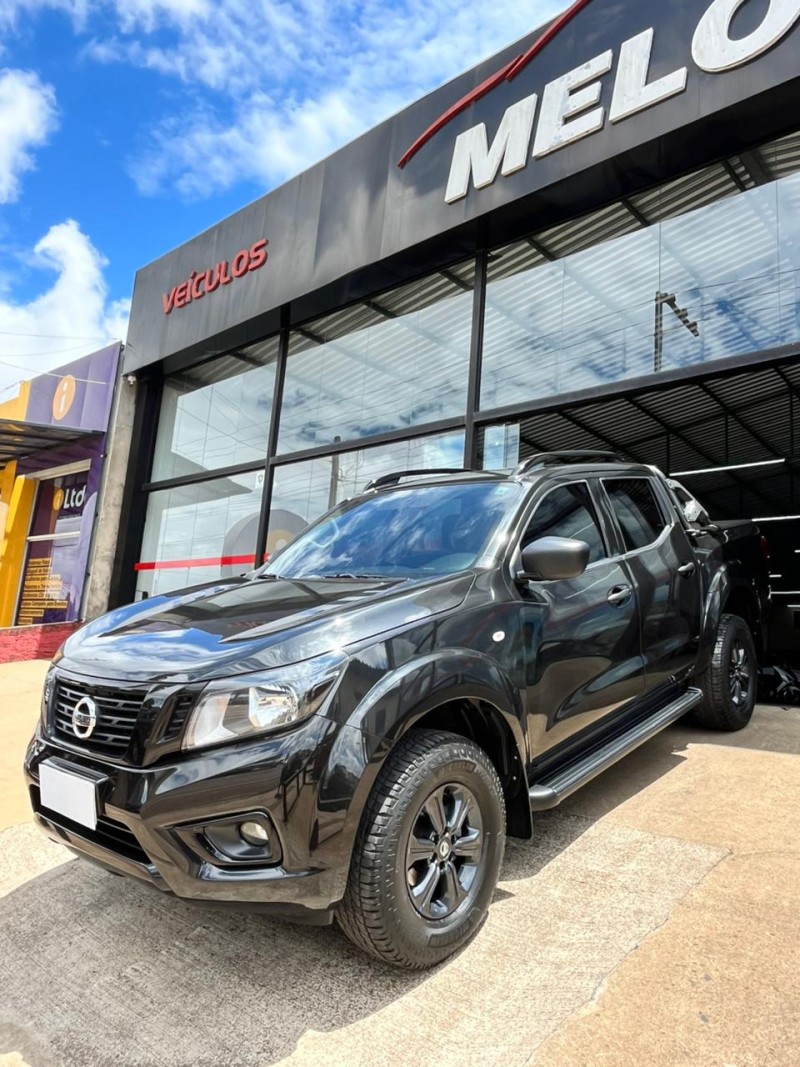 FRONTIER 2.3 ATTACK 4X4 CD BI-TURBO DIESEL 4P AUTOMÁTICO - 2021 - VACARIA