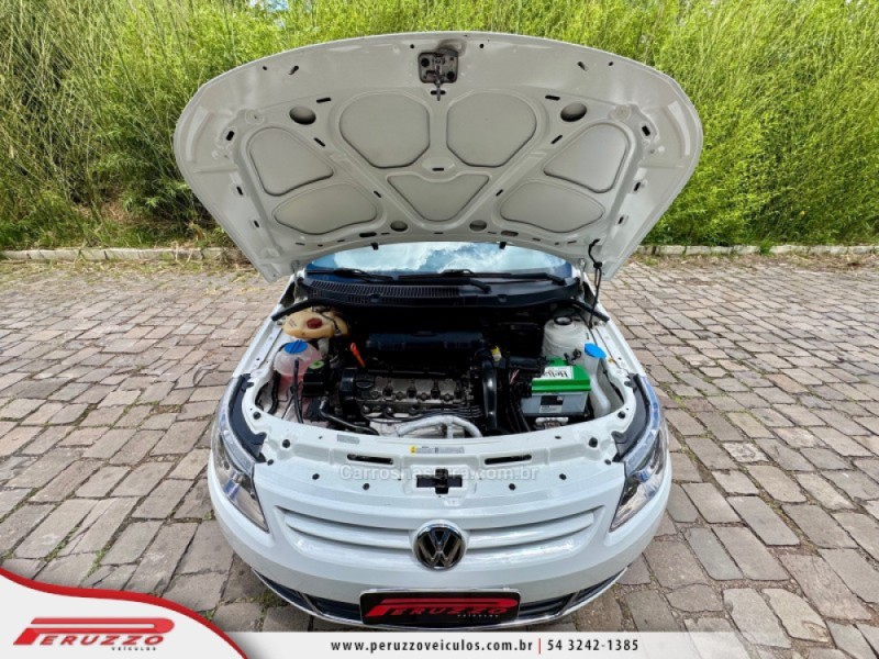 GOL 1.0 8V 25 ANOS TOTALFLEX 5P MANUAL  - 2013 - NOVA PRATA