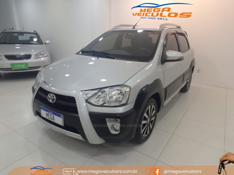 ETIOS CROSS 1.5 16V FLEX 4P MANUAL - 2016 - BENTO GONçALVES