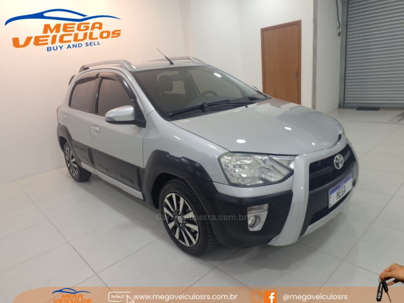 ETIOS CROSS 1.5 16V FLEX 4P MANUAL - 2016 - BENTO GONçALVES