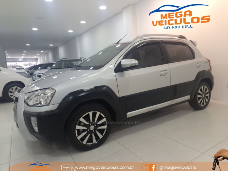 ETIOS CROSS 1.5 16V FLEX 4P MANUAL - 2016 - BENTO GONçALVES