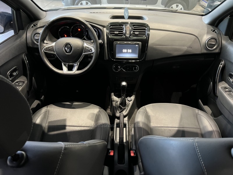 SANDERO 1.6 STEPWAY ICONIC X-TRONIC 16V FLEX 4P AUTOMÁTICO - 2023 - CAXIAS DO SUL