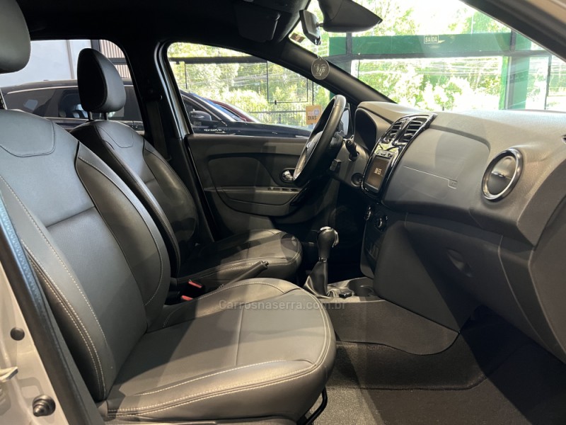 SANDERO 1.6 STEPWAY ICONIC X-TRONIC 16V FLEX 4P AUTOMÁTICO - 2023 - CAXIAS DO SUL