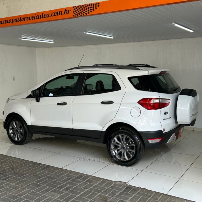 ECOSPORT 1.6 FREESTYLE 16V FLEX 4P AUTOMÁTICO - 2017 - VACARIA