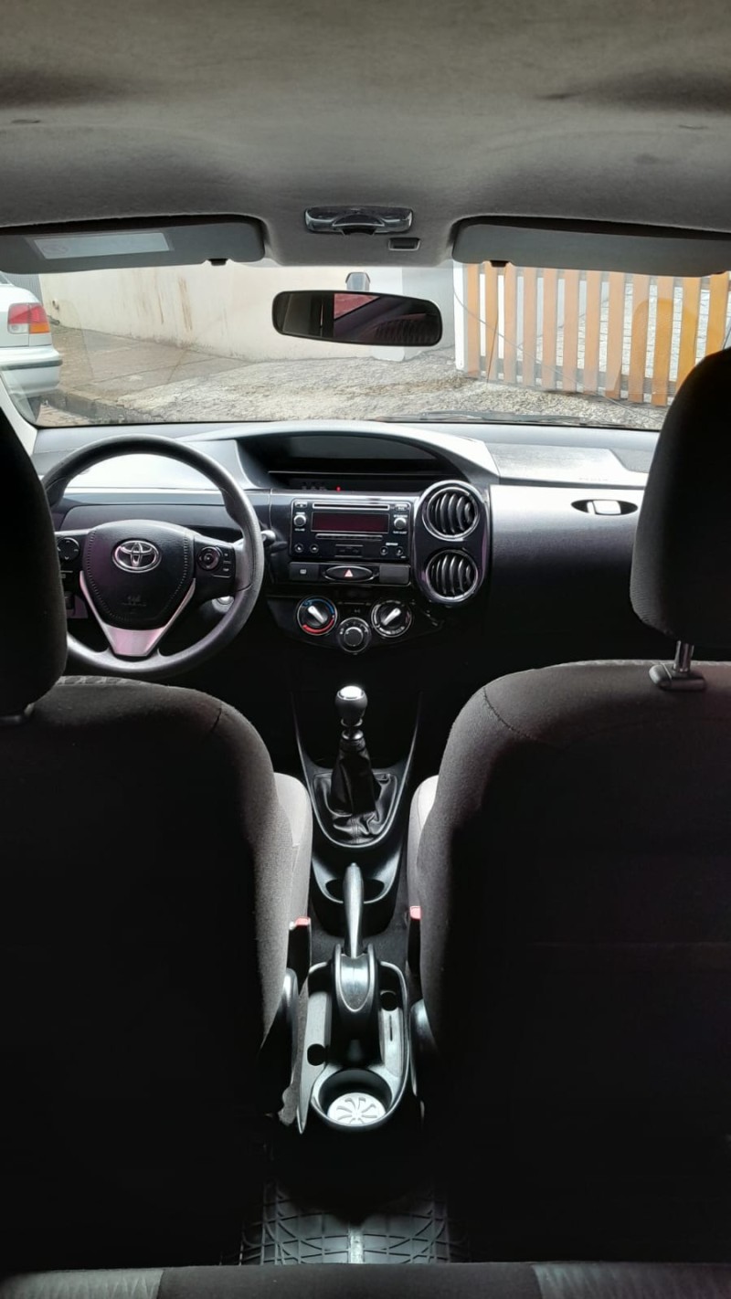 ETIOS 1.5 X PLUS 16V FLEX 4P MANUAL - 2019 - ESTRELA