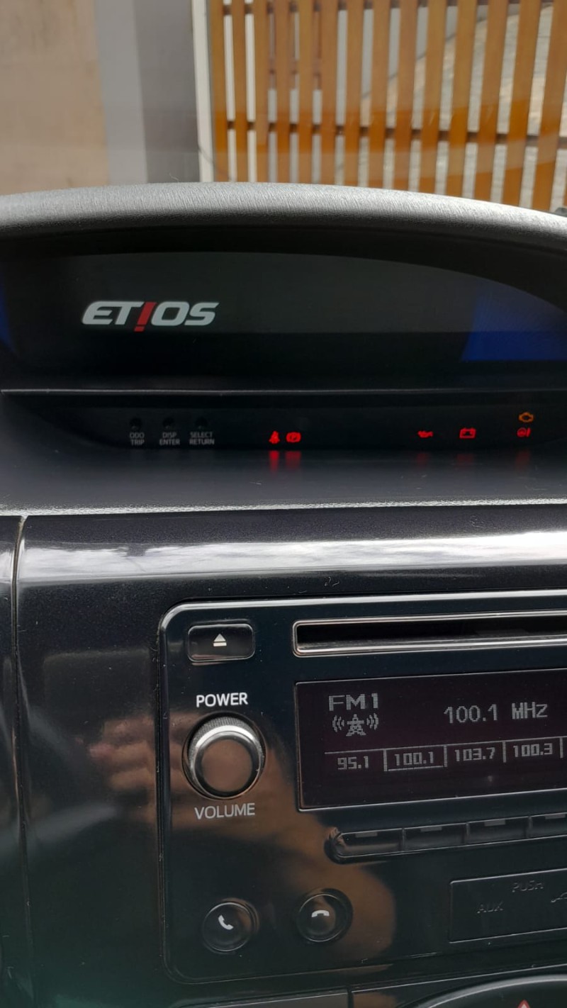 ETIOS 1.5 X PLUS 16V FLEX 4P MANUAL - 2019 - ESTRELA