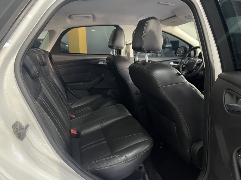 FOCUS 2.0 SE 16V FLEX 4P AUTOMÁTICO - 2013 - CAXIAS DO SUL