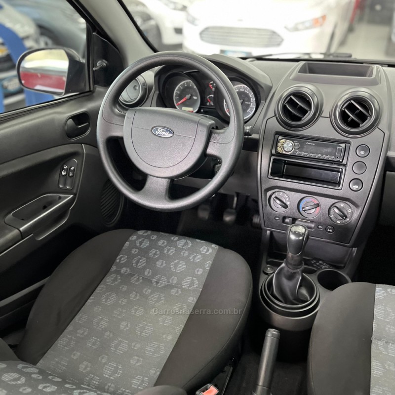 FIESTA 1.0 ROCAM SE 8V FLEX 4P MANUAL - 2014 - CANOAS