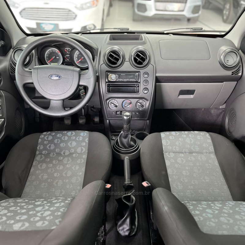 FIESTA 1.0 ROCAM SE 8V FLEX 4P MANUAL - 2014 - CANOAS