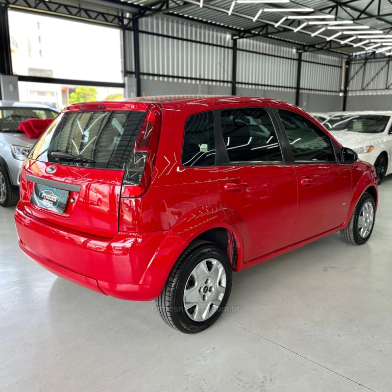 FIESTA 1.0 ROCAM SE 8V FLEX 4P MANUAL - 2014 - CANOAS