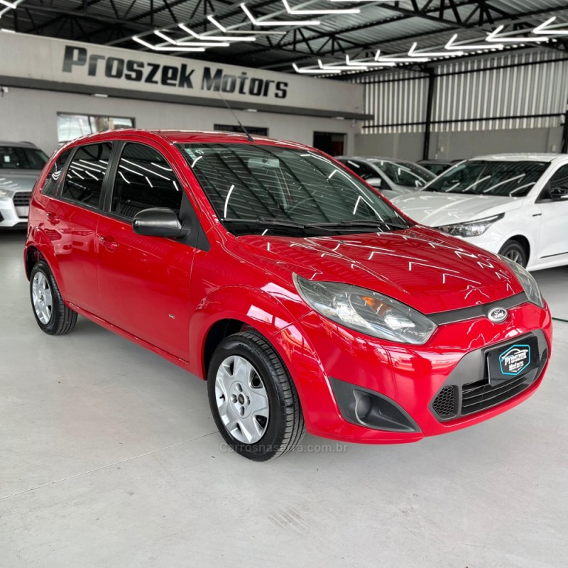 FIESTA 1.0 ROCAM SE 8V FLEX 4P MANUAL - 2014 - CANOAS