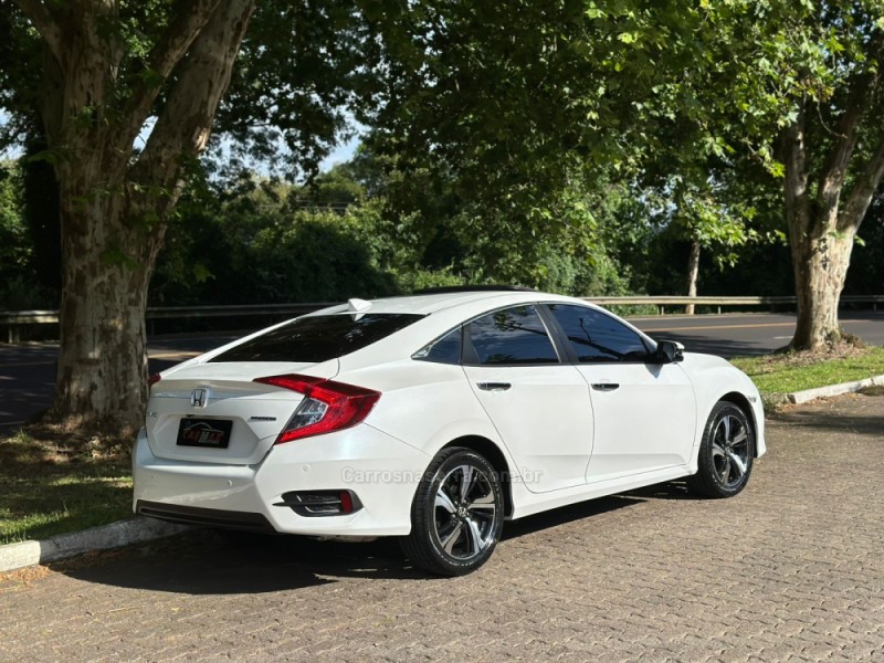 CIVIC 1.5 16V TOURING TURBO GASOLINA 4P AUTOMÁTICO - 2017 - DOIS IRMãOS