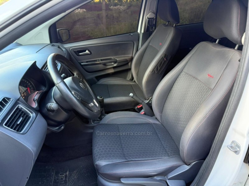 CROSSFOX 1.6 MI FLEX 8V 4P MANUAL - 2013 - CASCA