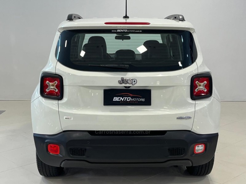 RENEGADE 1.8 16V FLEX LONGITUDE 4P AUTOMÁTICO - 2016 - BENTO GONçALVES