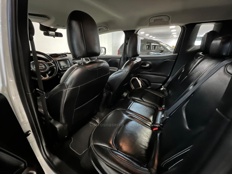 RENEGADE 1.8 16V FLEX LONGITUDE 4P AUTOMÁTICO - 2016 - BENTO GONçALVES