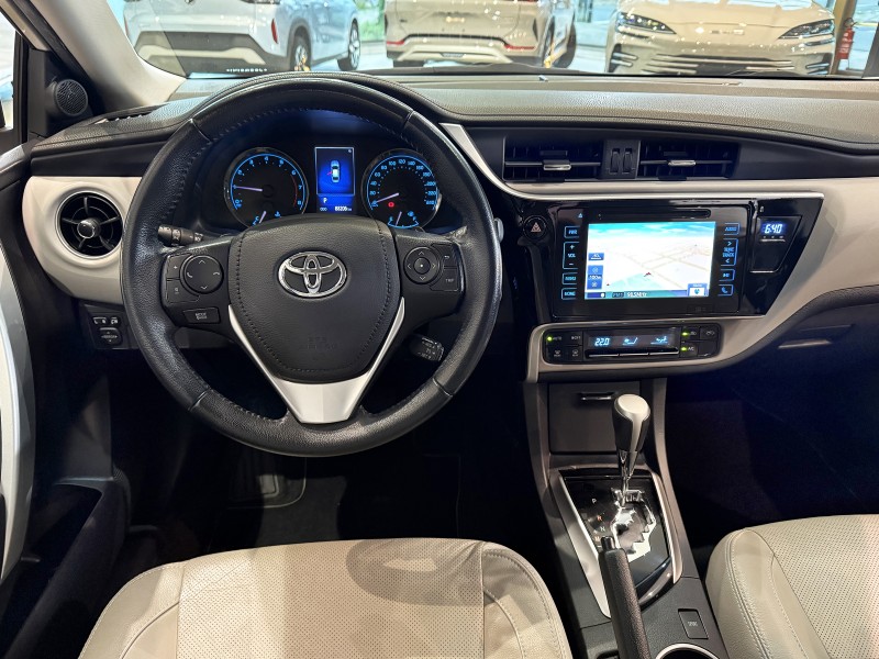 COROLLA 2.0 XEI 16V FLEX 4P AUTOMÁTICO - 2018 - FARROUPILHA