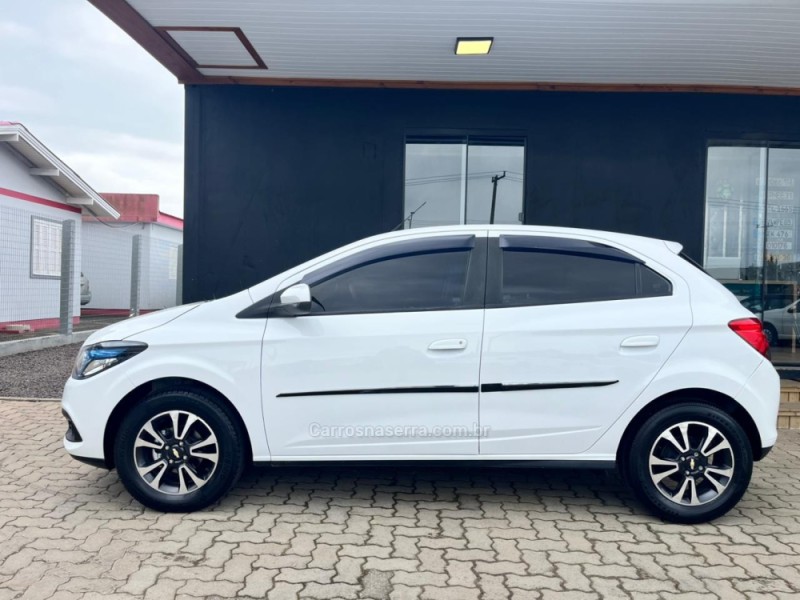 ONIX 1.4 MPFI LTZ 8V FLEX 4P MANUAL - 2015 - TORRES