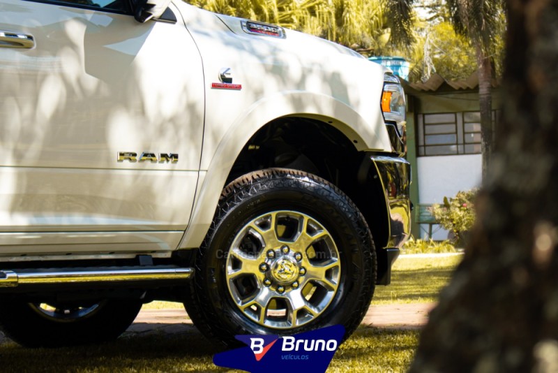 3500 LARAMIE 6.7 CD 4X4 TURBO DIESEL 4P AUTOMÁTICO - 2022 - PALMEIRA DAS MISSõES