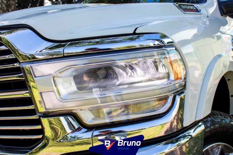 3500 LARAMIE 6.7 CD 4X4 TURBO DIESEL 4P AUTOMÁTICO - 2022 - PALMEIRA DAS MISSõES