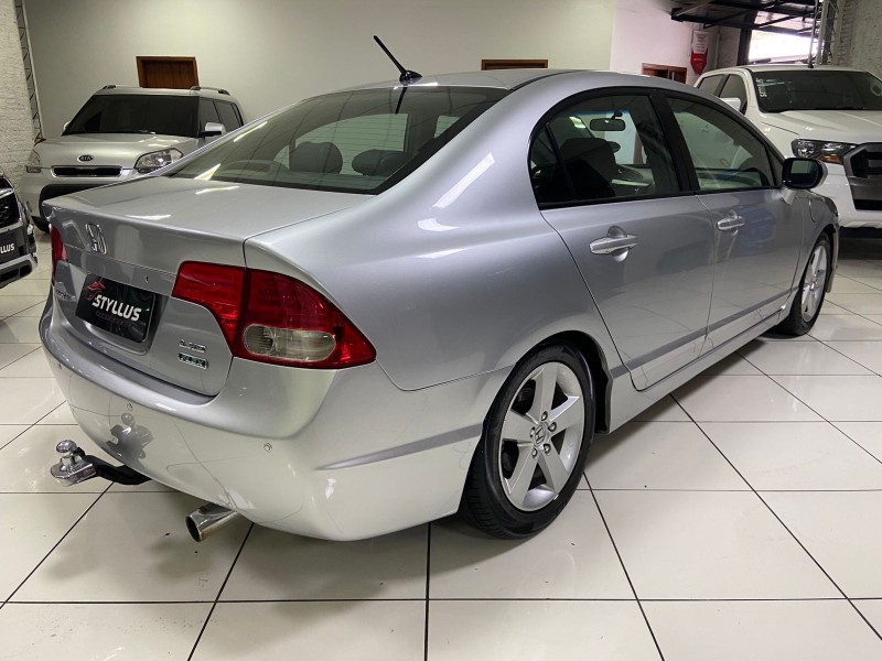 CIVIC 1.8 LXS 16V GASOLINA 4P MANUAL - 2010 - ESTâNCIA VELHA