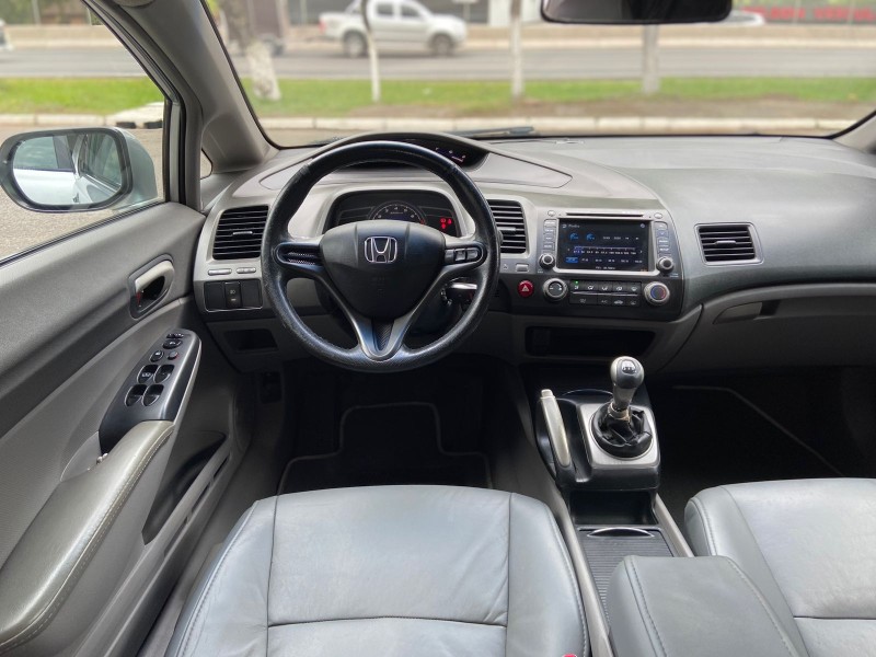 CIVIC 1.8 LXS 16V GASOLINA 4P MANUAL - 2010 - ESTâNCIA VELHA