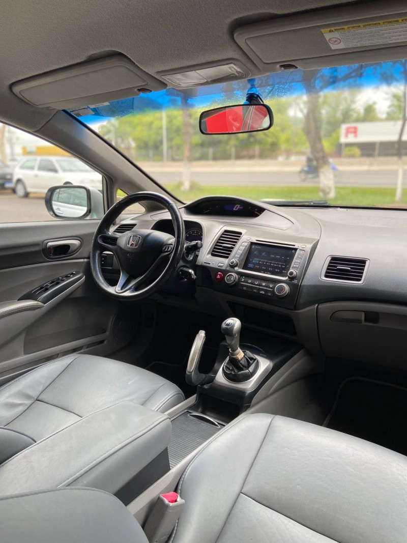 CIVIC 1.8 LXS 16V GASOLINA 4P MANUAL - 2010 - ESTâNCIA VELHA