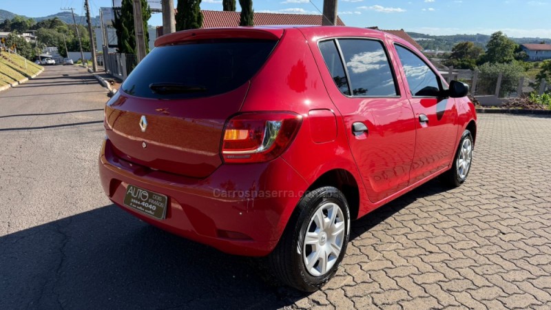 SANDERO 1.0 AUTHENTIQUE 12V FLEX 4P MANUAL - 2017 - DOIS IRMãOS