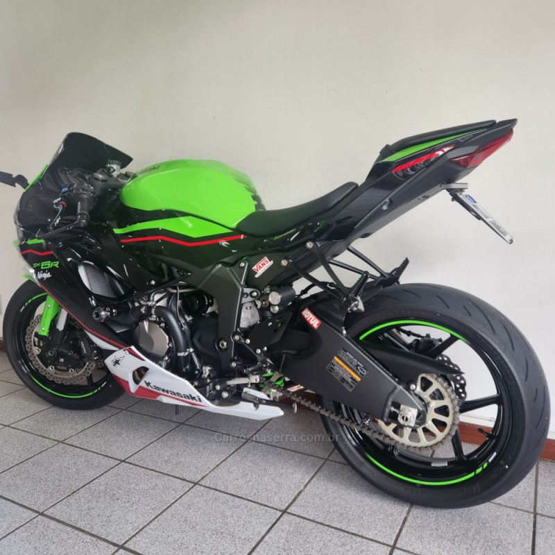 NINJA ZX-6R 636  - 2022 - FARROUPILHA