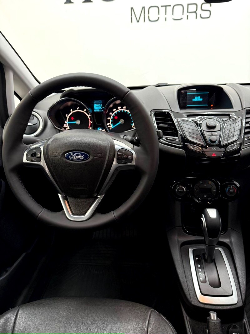 FIESTA 1.6 TITANIUM PLUS HATCH 16V FLEX 4P AUTOMÁTICO - 2016 - CAXIAS DO SUL