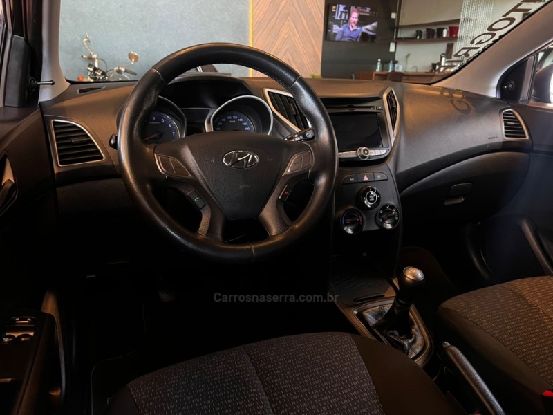 HB20 1.0 COMFORT 12V FLEX 4P MANUAL - 2018 - CAMPO BOM