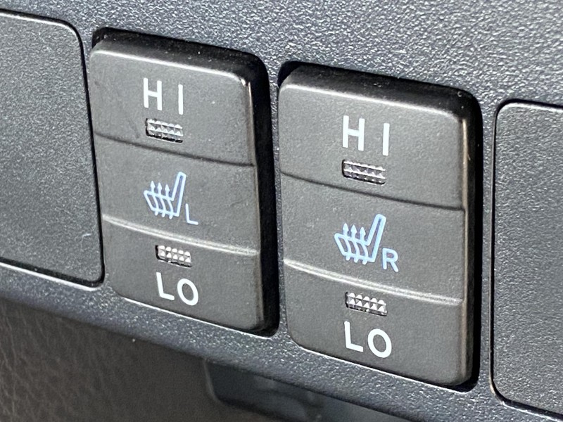 RAV4 2.0 4X2 16V GASOLINA 4P AUTOMÁTICO - 2015 - FARROUPILHA