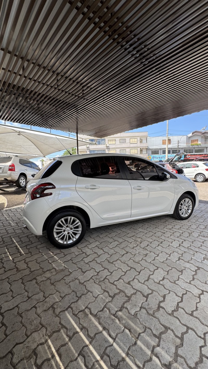 208 1.6 ALLURE 16V FLEX 4P AUTOMÁTICO - 2017 - LAJEADO