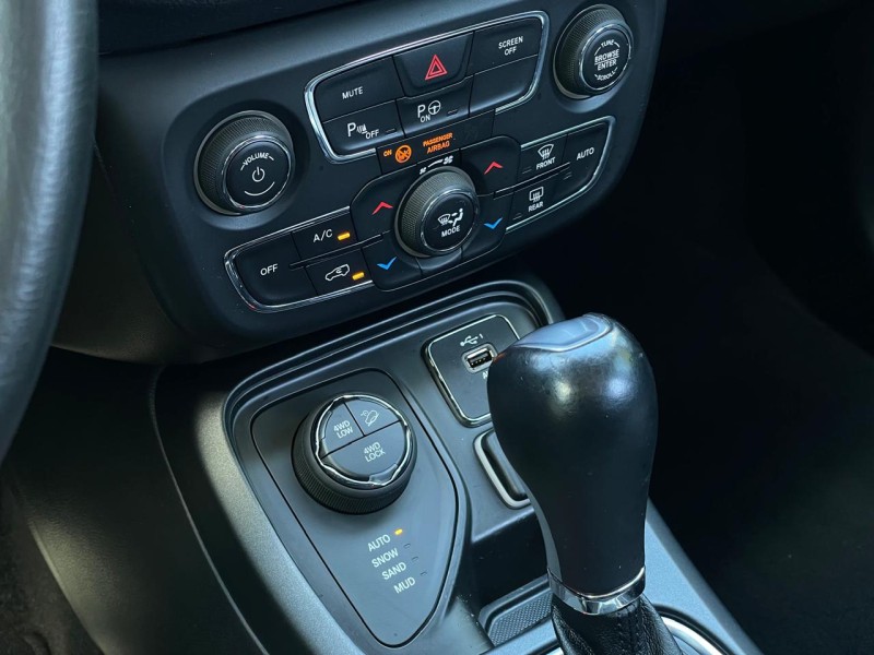 COMPASS 2.0 16V DIESEL LONGITUDE 4X4 AUTOMÁTICO - 2021 - FARROUPILHA