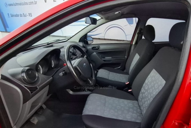 FIESTA 1.0 ROCAM HATCH 8V FLEX 4P MANUAL - 2012 - SALVADOR DO SUL