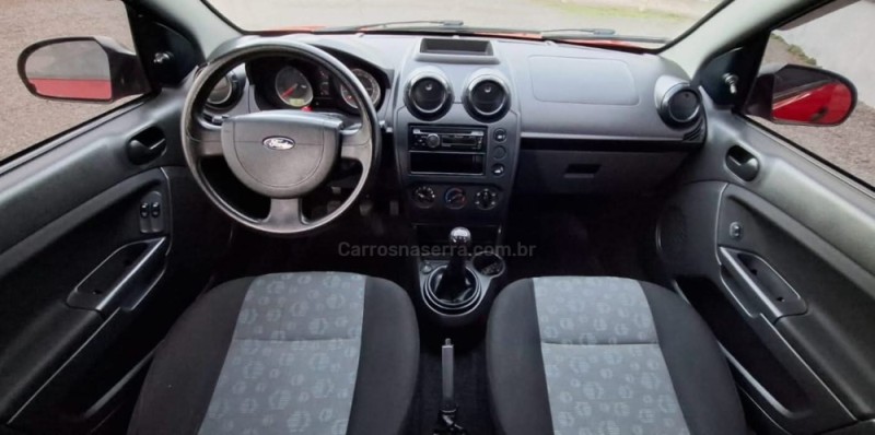 FIESTA 1.0 ROCAM HATCH 8V FLEX 4P MANUAL - 2012 - SALVADOR DO SUL