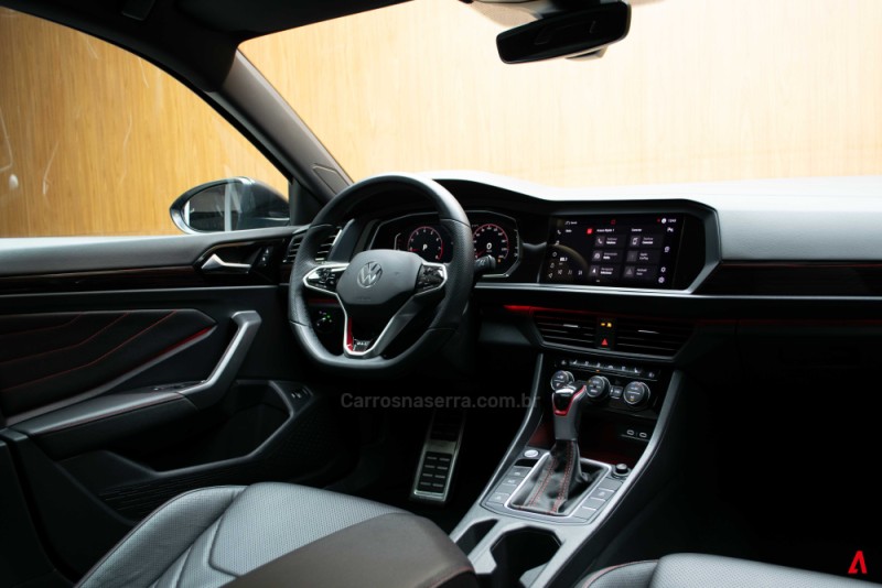 JETTA 2.0 16V TSI GLI 350 GASOLINA 4P AUTOMÁTICO - 2023 - GARIBALDI