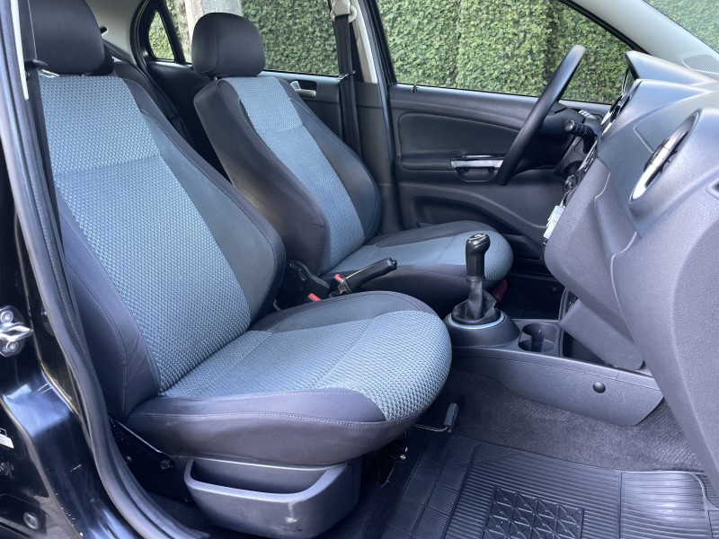 GOL 1.6 MI POWER 8V FLEX 4P MANUAL G.V - 2011 - CAXIAS DO SUL