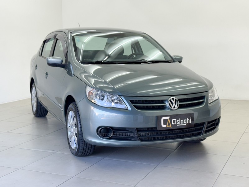 VOYAGE 1.0 MI TRENDLINE 8V FLEX 4P MANUAL - 2012 - CARLOS BARBOSA