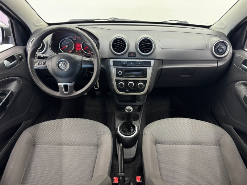 VOYAGE 1.0 MI TRENDLINE 8V FLEX 4P MANUAL - 2012 - CARLOS BARBOSA