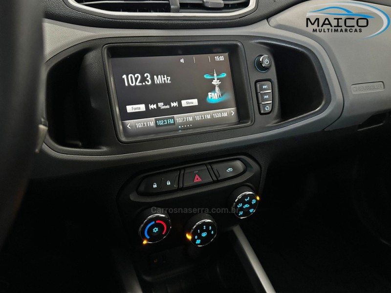 ONIX 1.4 MPFI LT 8V FLEX 4P MANUAL - 2018 - NOVO HAMBURGO