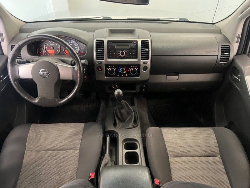 FRONTIER 2.5 SV ATTACK 4X4 CD TURBO ELETRONIC DIESEL 4P MANUAL - 2015 - FLORES DA CUNHA