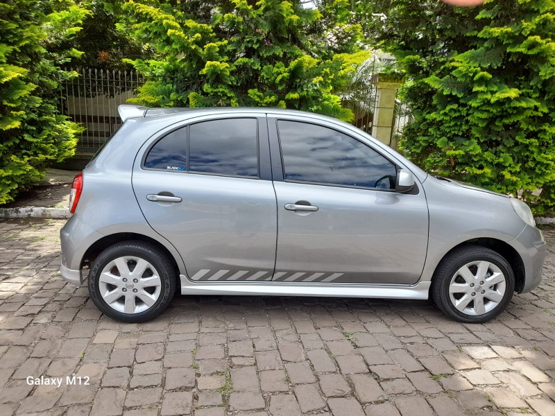 MARCH 1.6 SR 16V FLEX 4P MANUAL - 2014 - FARROUPILHA