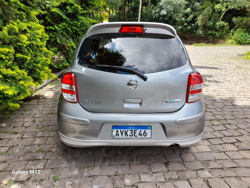 MARCH 1.6 SR 16V FLEX 4P MANUAL - 2014 - FARROUPILHA