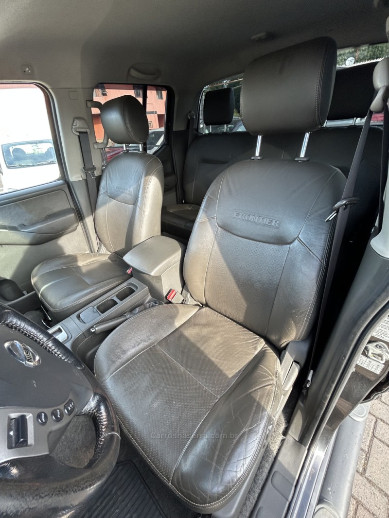 FRONTIER 2.3 16V PLATINUM TURBO CD 4X4 DIESEL 4P AUTOMÁTICO - 2014 - CAMBARá DO SUL