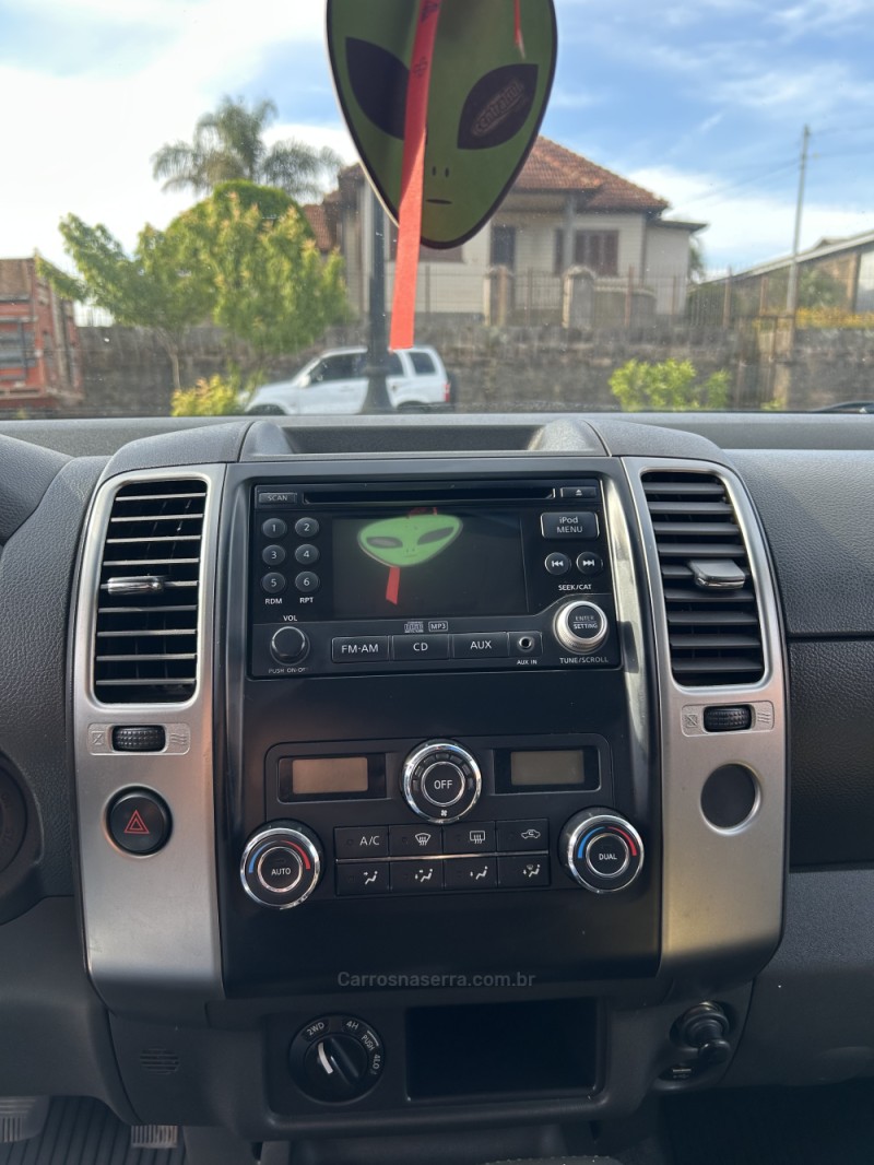 FRONTIER 2.3 16V PLATINUM TURBO CD 4X4 DIESEL 4P AUTOMÁTICO - 2014 - CAMBARá DO SUL