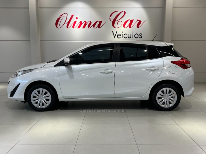 YARIS 1.3 XL LIVE 16V FLEX 4P AUTOMÁTICO - 2022 - FLORES DA CUNHA