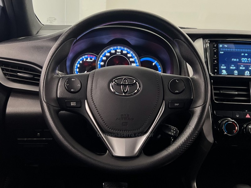 YARIS 1.3 XL LIVE 16V FLEX 4P AUTOMÁTICO - 2022 - FLORES DA CUNHA