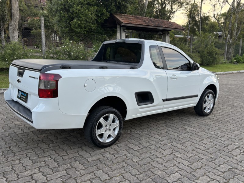 MONTANA 1.4 MPFI LS CS 8V FLEX 2P MANUAL - 2013 - CANELA